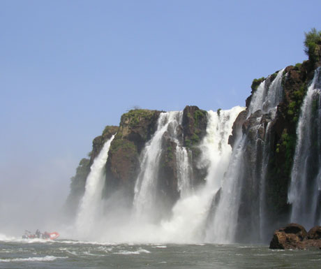 Argentina cultural and heritage tour - Iguazu waterfall Devils Throat